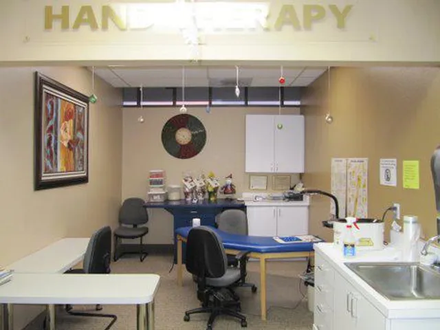 PRN Physical Therapy - Encinitas