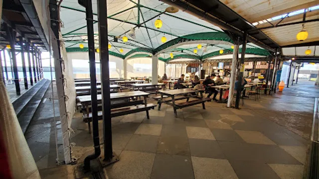 ワールドテラス