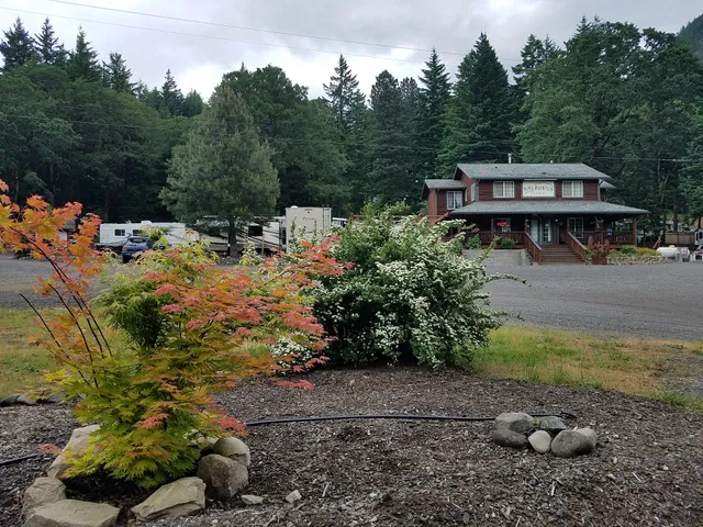 Wind Mountain RV Park and Lodge
