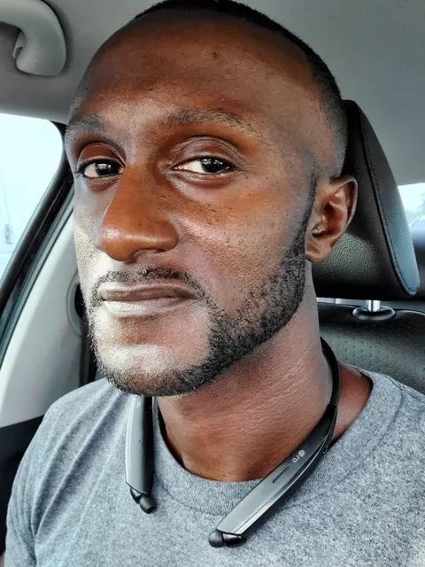 Frank's Unisex Barber Shop