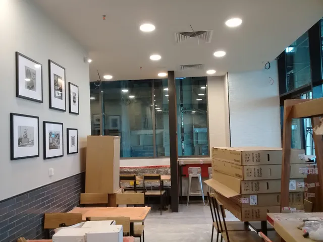 Burger King Cosmos Yopougon