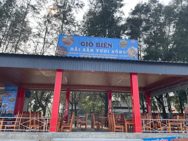 Nhà Hàng Gió Biển