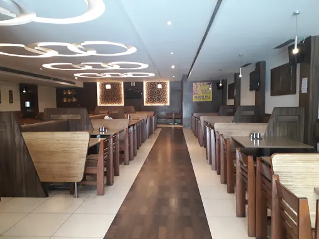 SMS HOTELS - Peelamedu