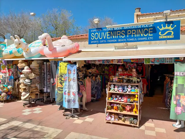 Souvenirs Prince Gaa shop