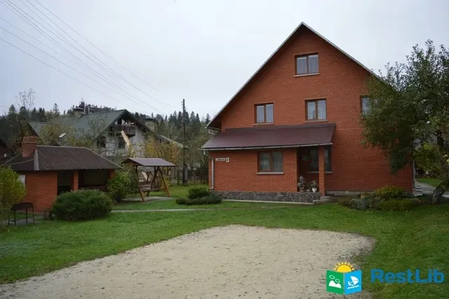 Pryvatna Sadyba Zatyshok V Karpatakh