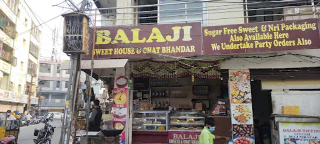 Balaji Sweets & chat Bhandar.