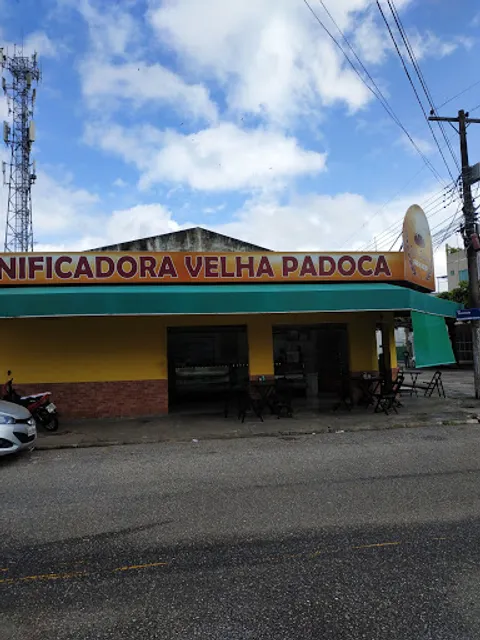 PADOQUINHA PÃES E CAFÉS