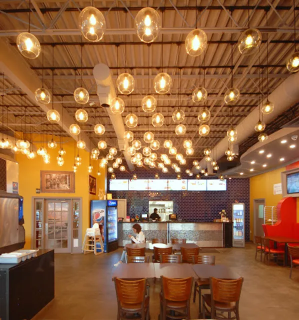 L'AFGHAN GRILLADE - Kababs /Shish-taouk / Burgers / Poutine - Halal - Livraison / Delivery / Takeout / Catering