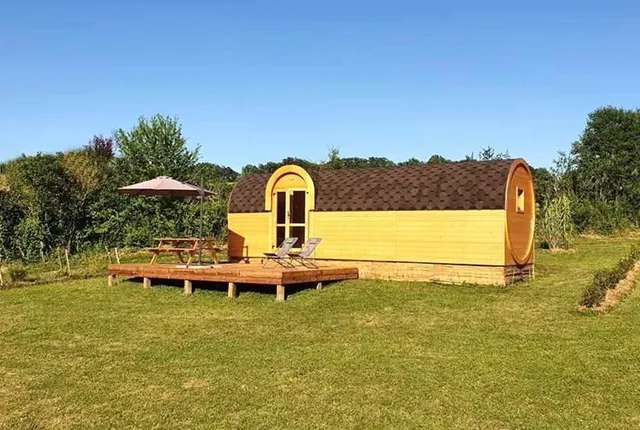 Domaine de la Brette - Gîtes, Roulottes, salles de réception dans le Gers