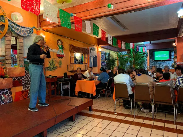 Restaurante Los Compadres Oficial