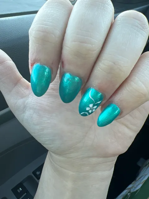 Coco Nails & Spa (Pink Nails)