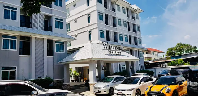 White Home Residence