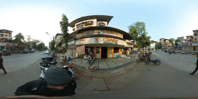 Sweta Family Restaurant & Bar