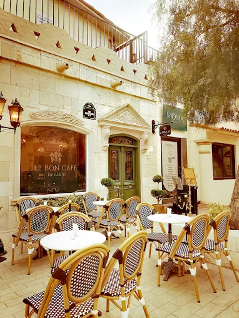 Le Bon Café de Paris