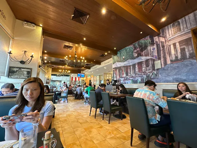 Italianni's Restaurant - Abreeza Mall