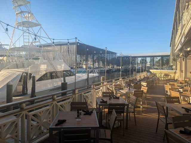 Shipp’s Dockside Grill