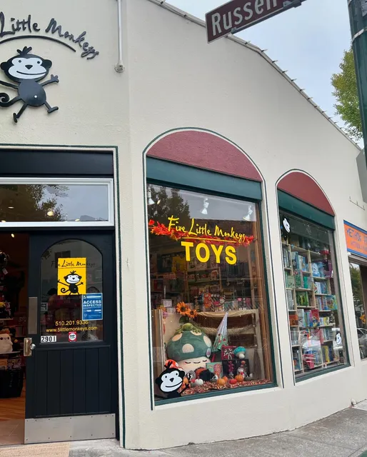 Five Little Monkeys - Corte Madera