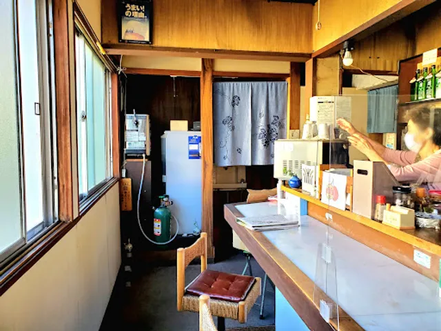 おにぎりろくさん