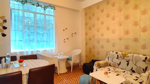 Enchanté - Tea Room