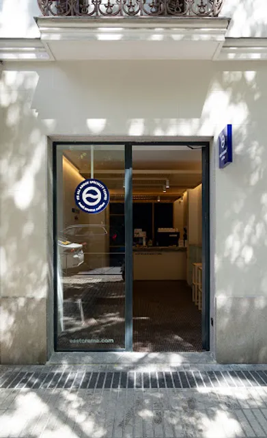 East Crema Coffee Conde (Specialty Coffee Madrid)