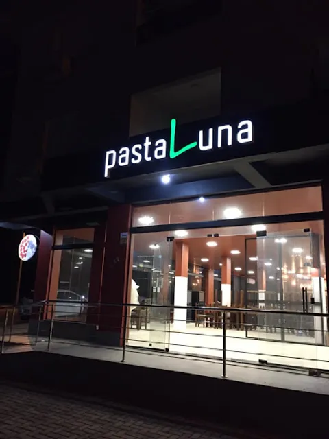 PastaLuna Pizzaria Italiana