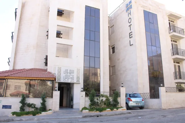 Sohoul Al Karmil Suites