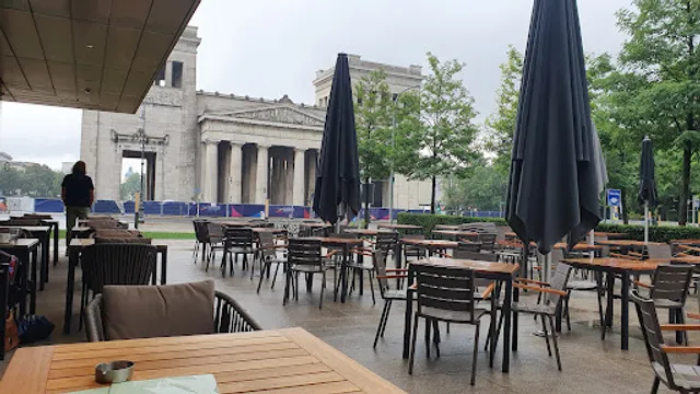 Ella - Restaurant & Café am Königsplatz