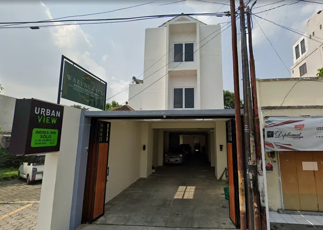 Urbanview Indria Inn Solo by RedDoorz