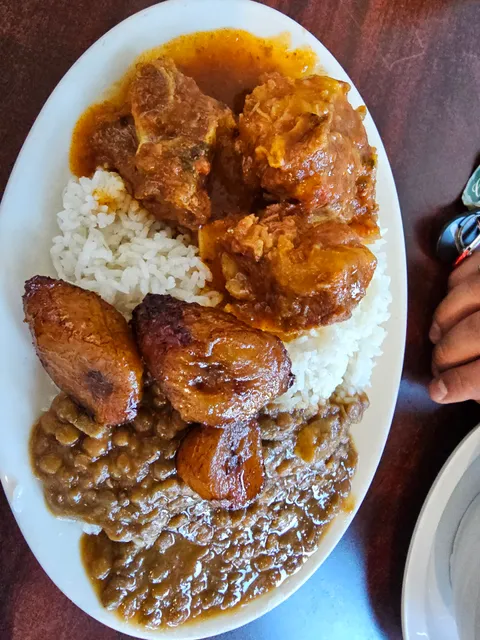 Marcello's Deli & Catering