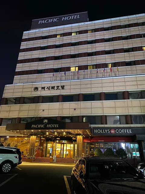 Pacific Hotel