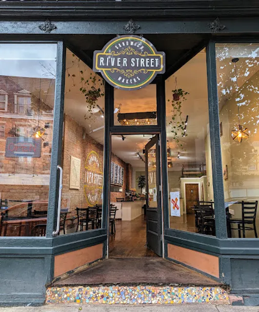 River Street Sandwich Makers