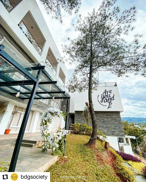 Are You and I - Bed & Breakfast Bandung