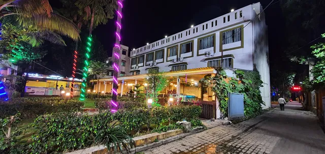 Hotel Vishal - Family Restaurant