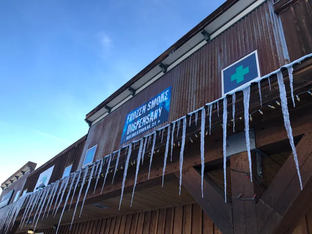 Frozen Smoke Dispensary