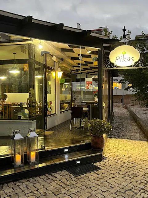 Pikas
