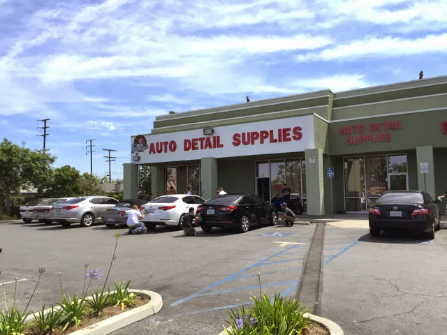 Detail Garage - Santa Ana