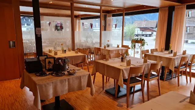 Cafe-Restaurant "Katrina"