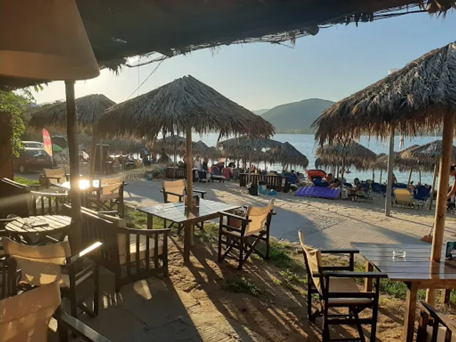 Estrella Beach Bar -taverna