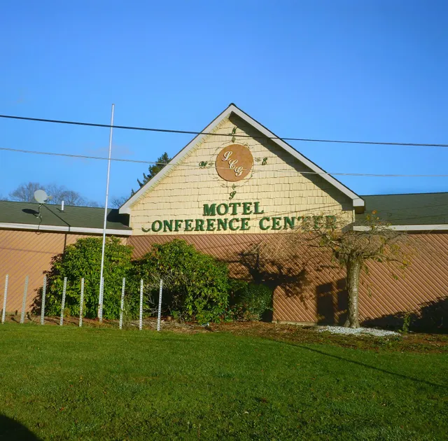 Lantz Corners Getaway Lodging