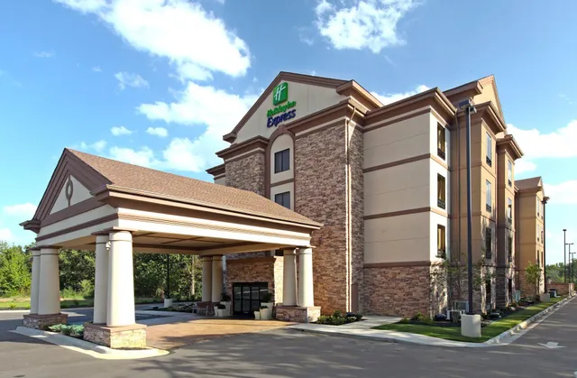 Holiday Inn Express & Suites Maumelle - Little Rock NW by IHG