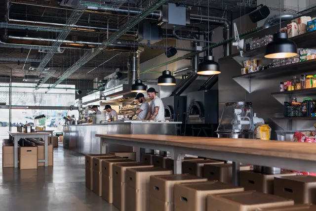 Parking Pizza CASTELLANA