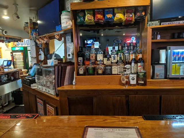 Grace Lake Bar & Grill