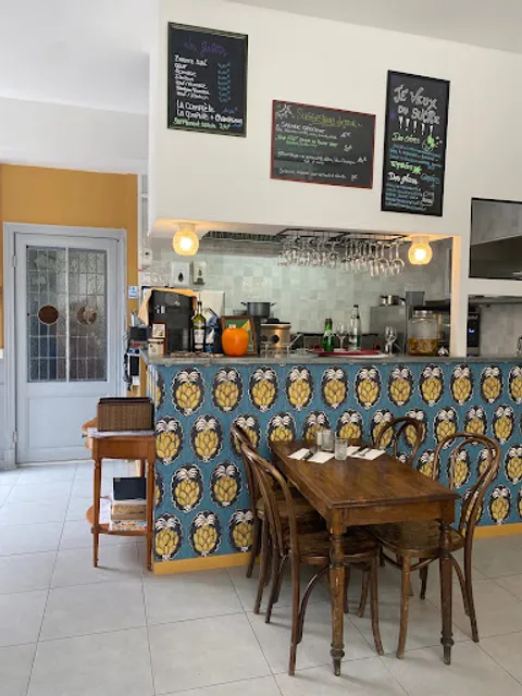 Les Deux Mondes- restau et dodo dans le Diois