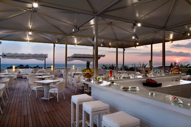 Versilia Roof Bar & Restaurant