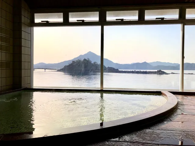 Seafood & Onsen Shiroyamasou