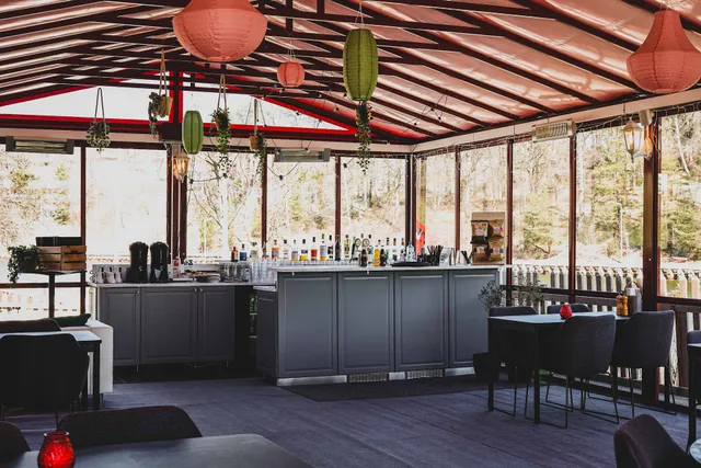 Hebbevillan - Smokehouse & Bar