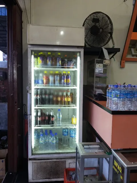 Rumah Makan Cahaya Baru