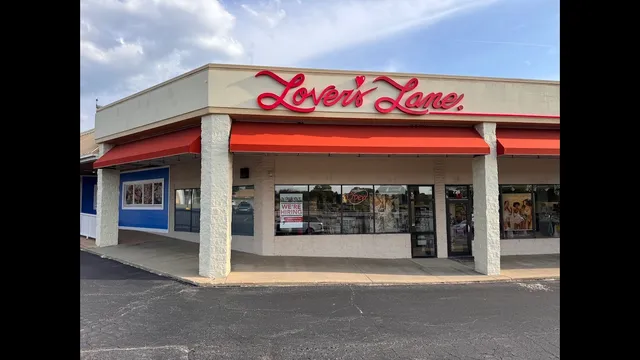 Lover's Lane - Cuyahoga Falls