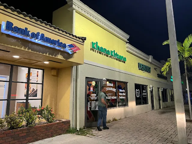 Khana Kh'Zana Express Indian Restaurant