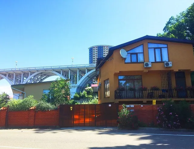 Otel' "Na Chernomorskoy, 2"